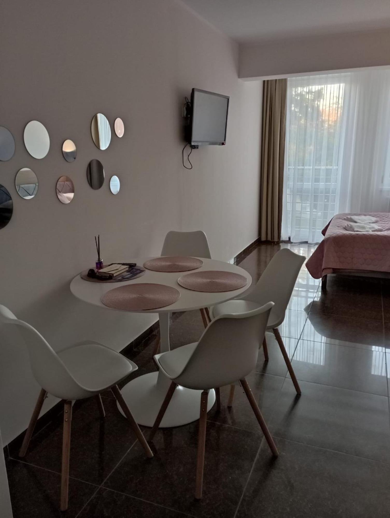 Apartamenty Planeta 105, 108 Mielno - Parking W Cenie Pobytu Exterior photo